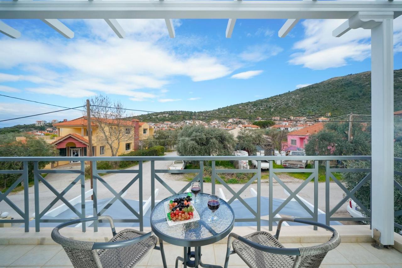 Nik Villa Prínosz Kültér fotó